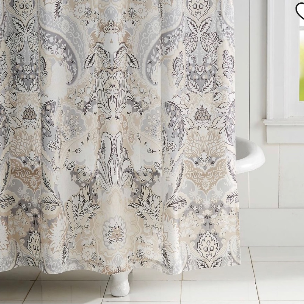 NWT Pottery Barn - 72X72” Celeste Cotton Shower Curtain